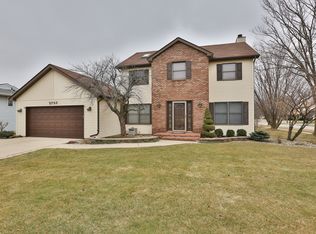 2733 Capri Dr, Schererville, IN 46375