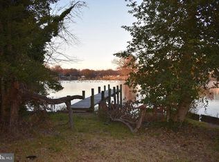 1105 E Riverside Ave, Essex, MD 21221