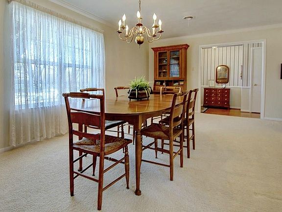 3rd image of 10029 Clearmeadow Dr