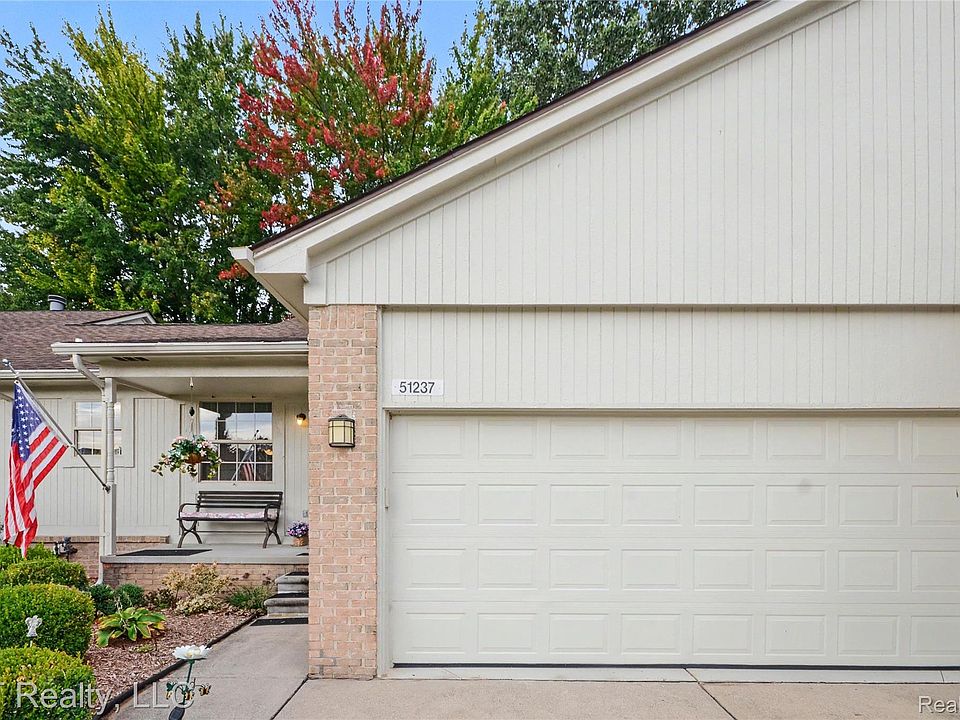 51237 Elly Dr, photo 23