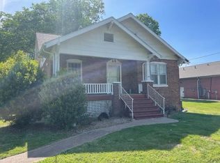 145 Augusta Ave, Paducah, KY 42003