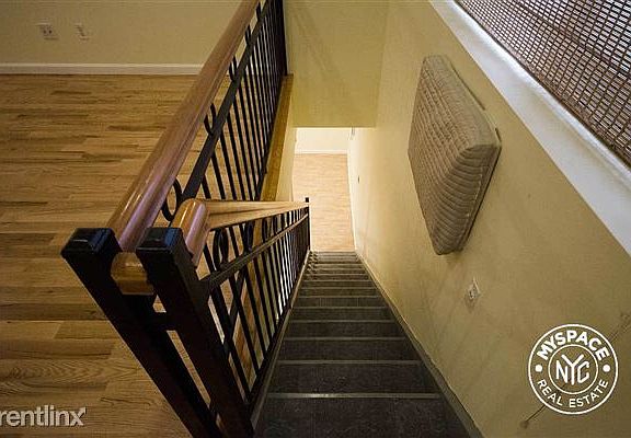 236S1st_2b_12