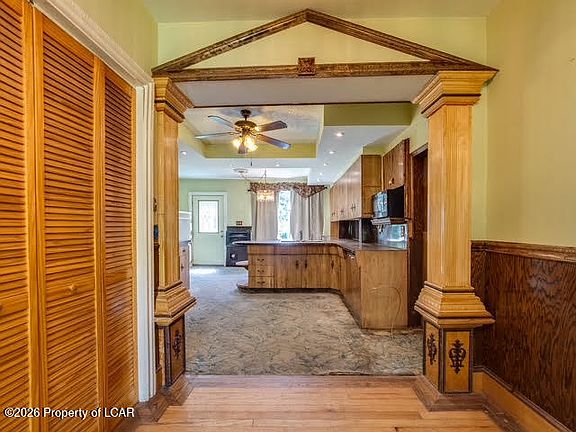 5th image of 105 Spangenberg Ln