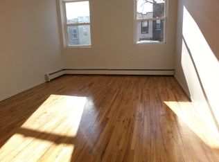 548 17th St #2, Brooklyn, NY 11215