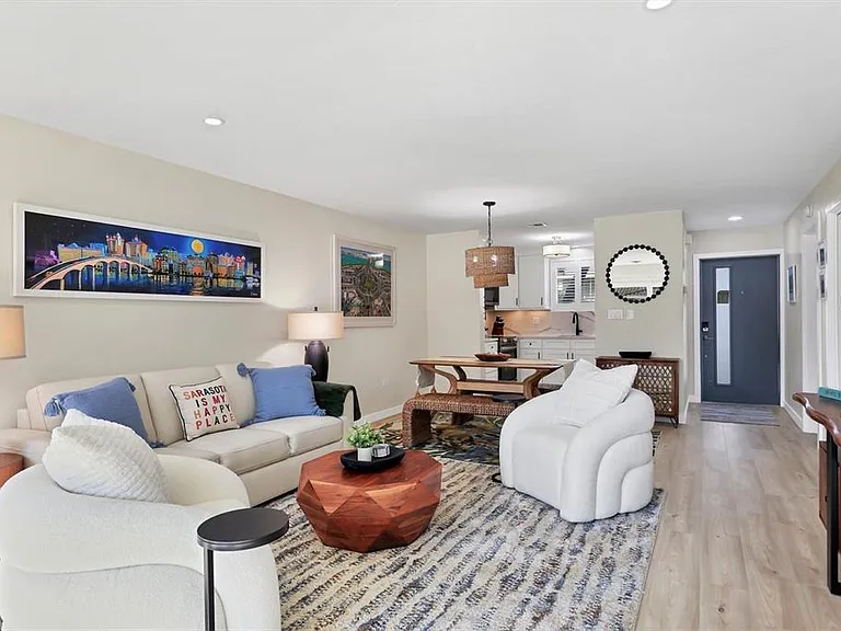 500 S Washington Dr #5A — Photo 7