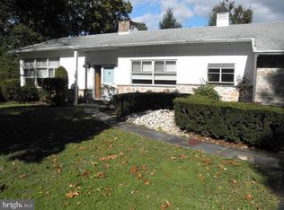 265 Shoemaker Rd, Huntingdon Valley, PA 19006
