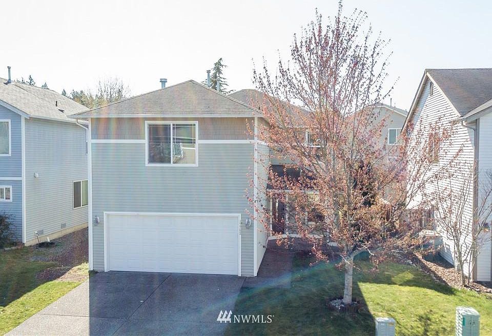 1st image of 17703 Silver Creek Ave E