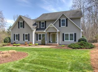1906 Northbay Dr, Browns Summit, NC 27214