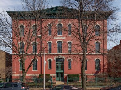 2107 N Magnolia Ave APT 3D, Chicago, IL, 60614