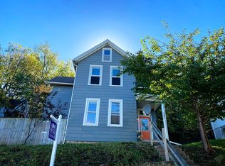 380 Klingenberg Ter, Dubuque, IA 52001