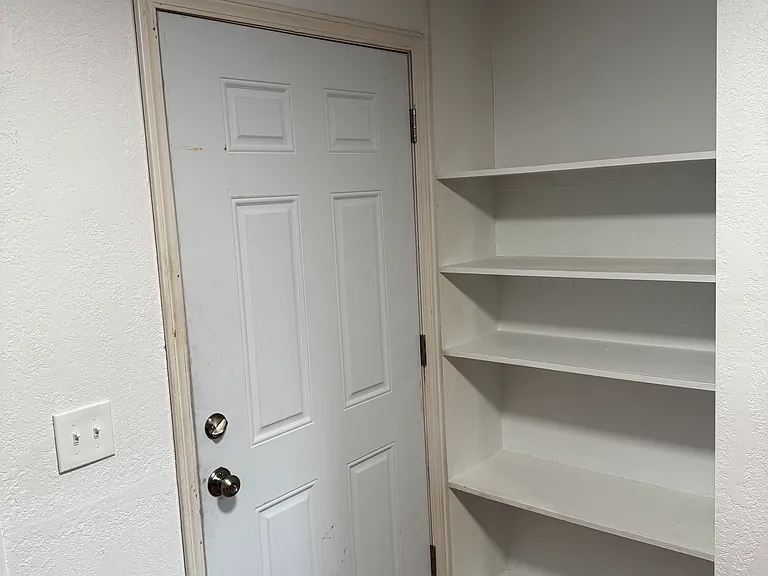 206 Huot Cir #3 — Photo 6