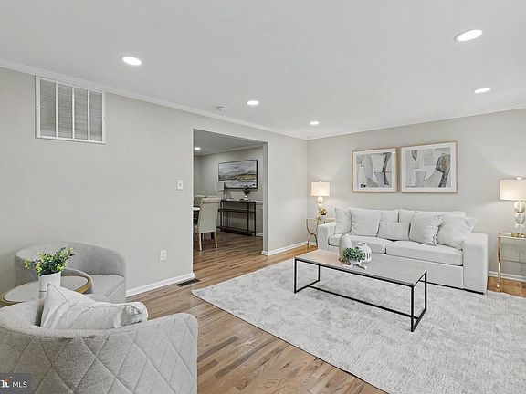 4th image of 12555 Cross Country Ln