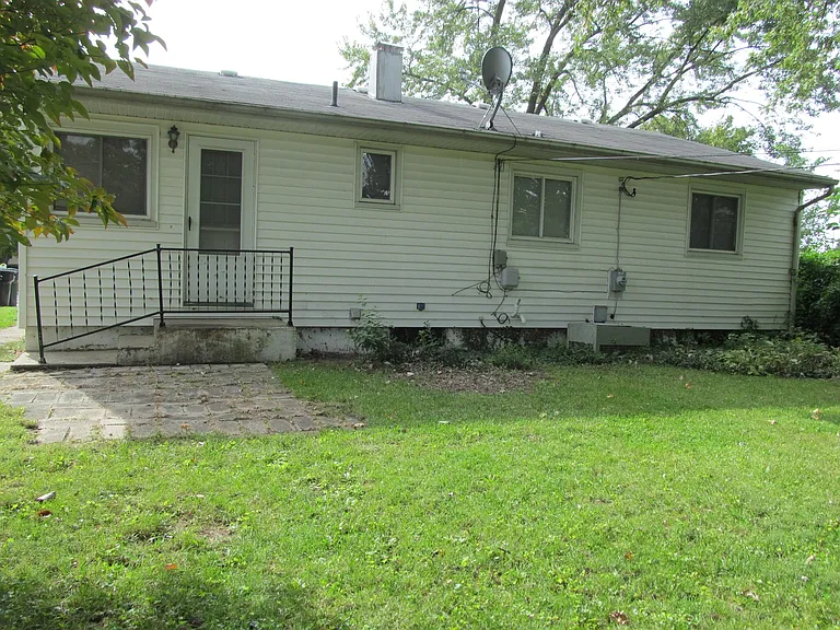1322 Chimes Blvd — Photo 12