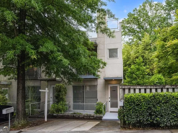1590 Tallulah St NW, Atlanta, GA 30318