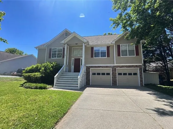 5870 Tallant Dr, Sugar Hill, GA 30518