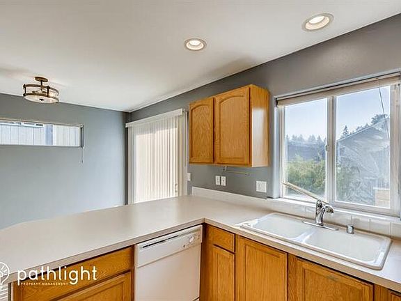 2nd image of 16024 89th Ave E