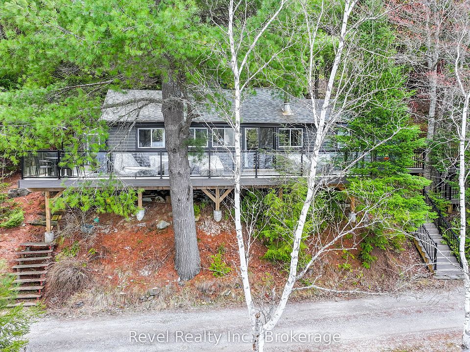 1st image of 1129 Lakeshore Rd