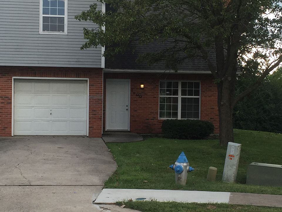 1st image of 1901 Waverly Ct