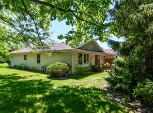 701 E Clay St #1A, Whitewater, WI 53190