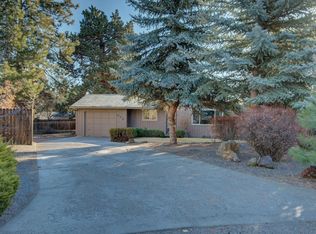 932 SE 6th St, Bend, OR 97702