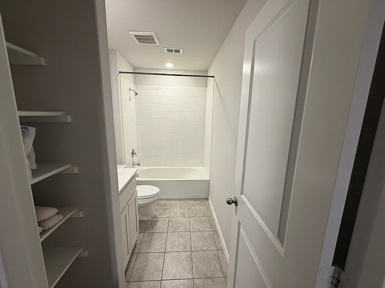 5921 Harvey Gap Ln — Photo 1
