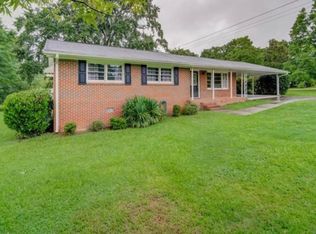 124 Angelo Rd, Newnan, GA 30263