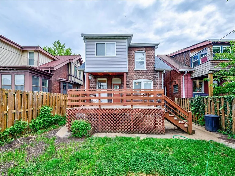 1129 S Kingshighway Blvd — Photo 3