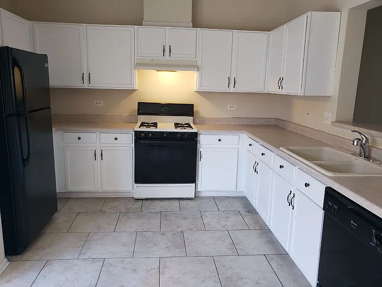 2185 Daybreak Dr — Photo 4