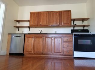 918 Lincolnway W APT B, Mishawaka, IN 46544