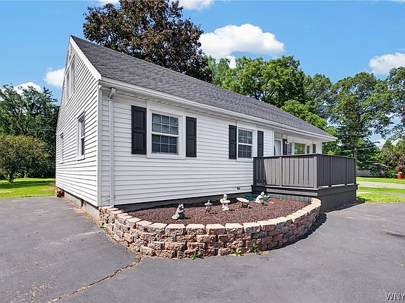 3rd image of 3801 Mount Read Blvd