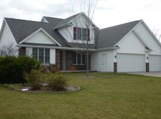 W5867 Geranium Dr, APPLETON, WI 54915