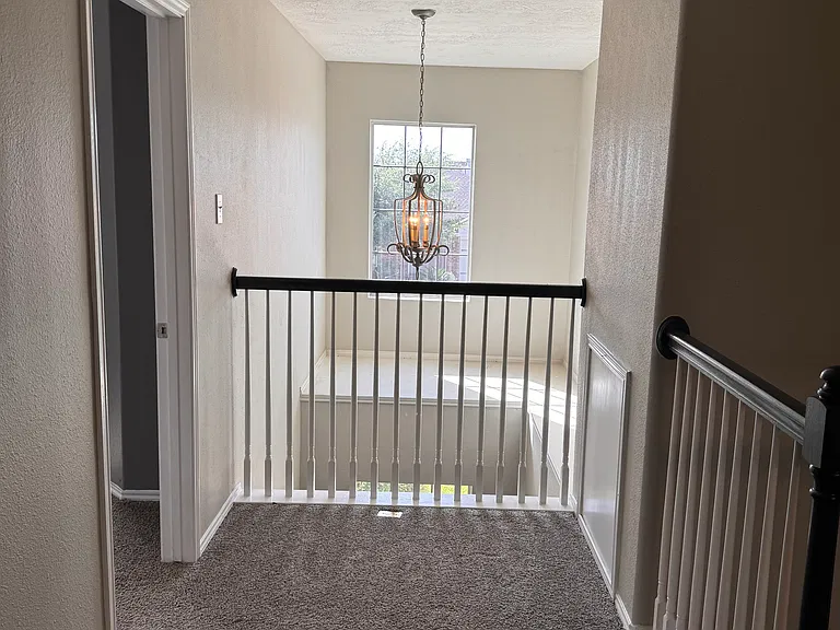 2810 Lockeridge Pines Dr — Photo 16