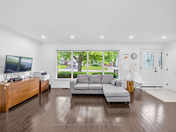5th image of 1228 Pallatine Dr