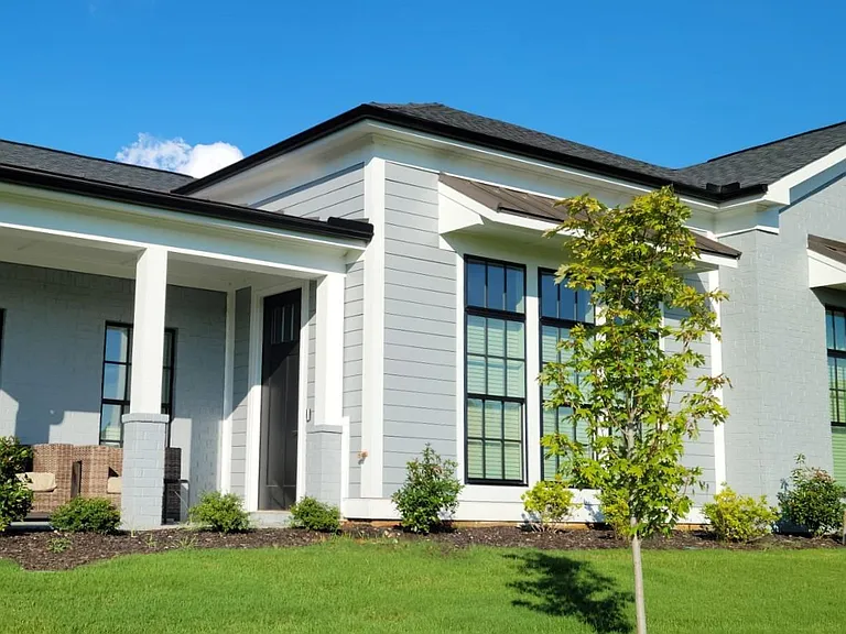 110 Moss Brook Ln — Photo 1