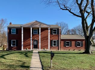 826 Strathcoma Dr, Cincinnati, OH 45255