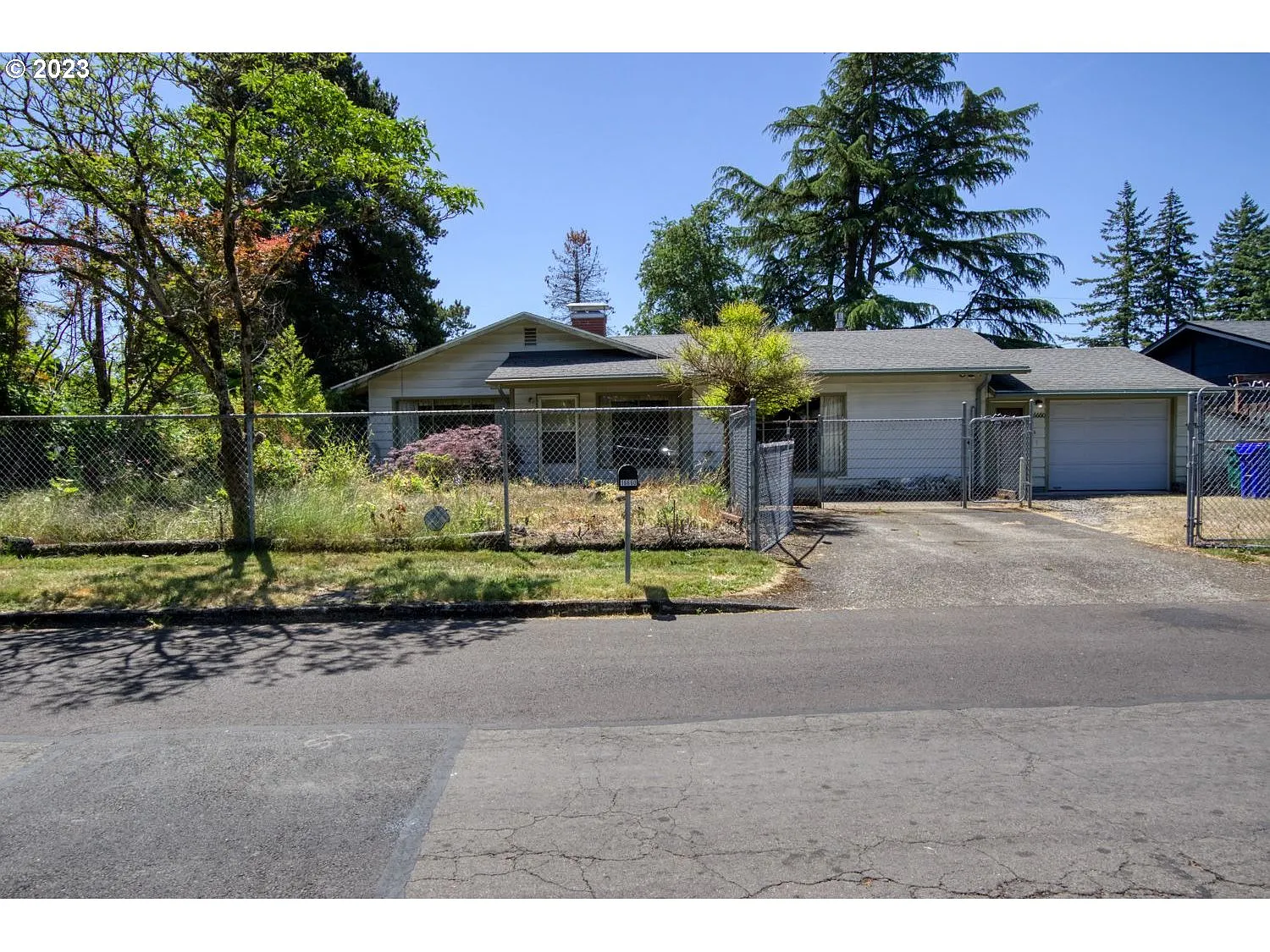 16660 SE Ankeny St photo 1