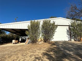 917 County Road 3244, Hico, TX 76457