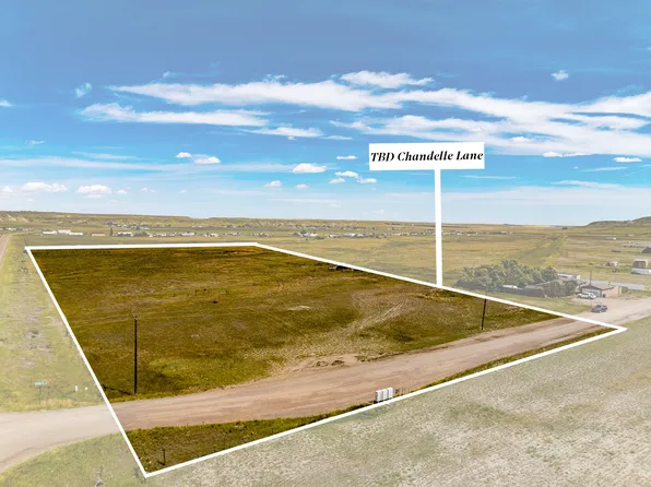 5 Chandelle Ln, Great Falls, MT 59404