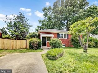 7112 Evanston Rd, Springfield, VA 22150