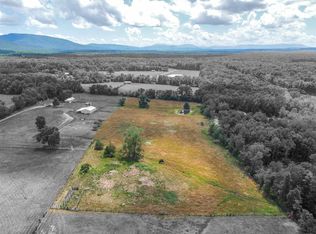 Trayfoot Rd, Grottoes, VA 24441