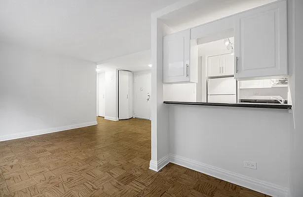 Rented by Zumper Inc | media 28