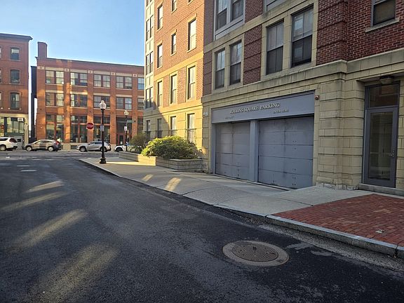 2nd image of 25 Savoy St