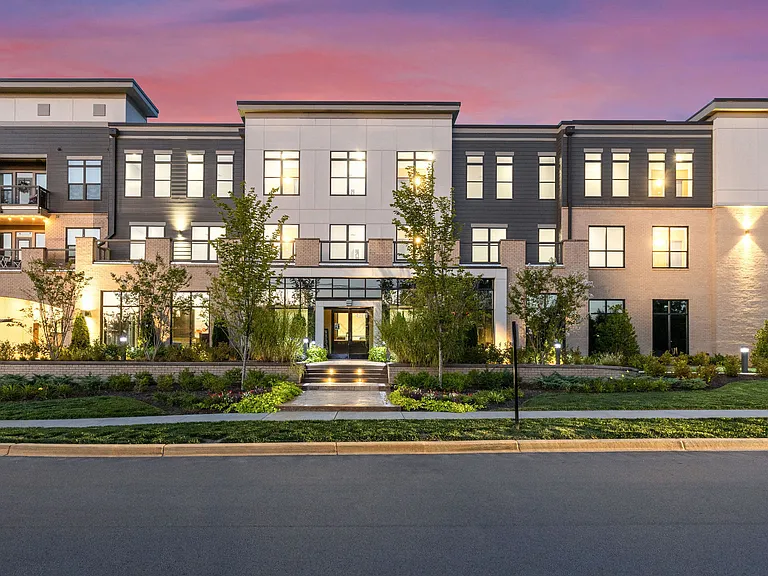 The Flats at Springhurst Apartments of Louisville — Photo 17