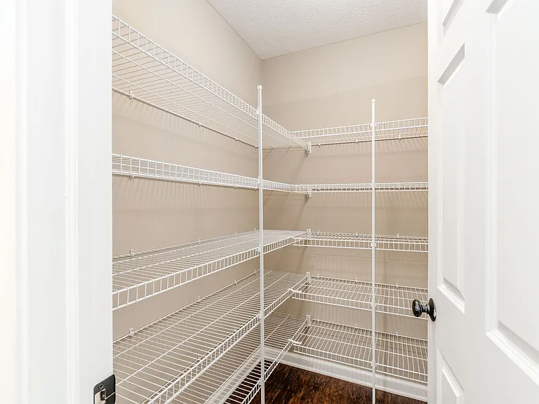 5642 Coventry Ct — Photo 21