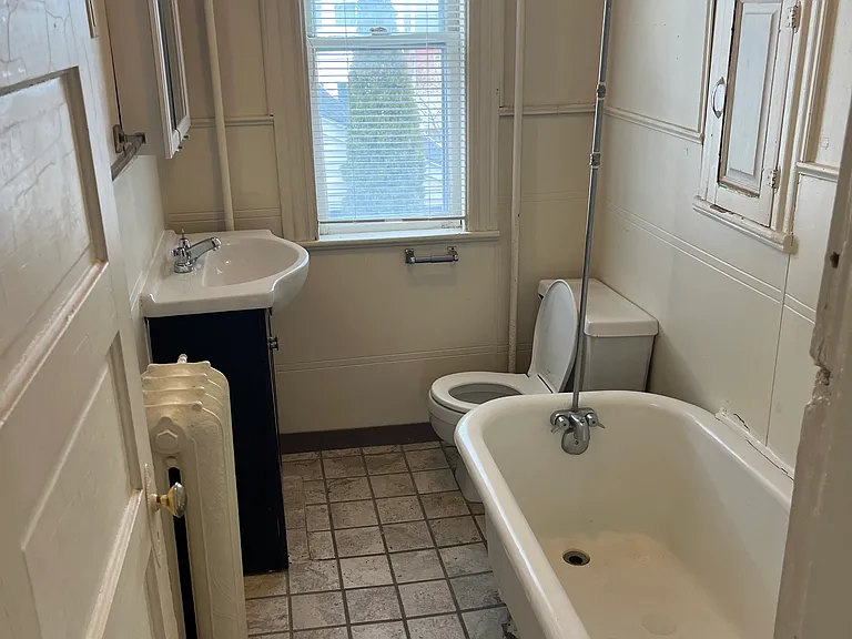37 Dolphin Ave #2 — Photo 14