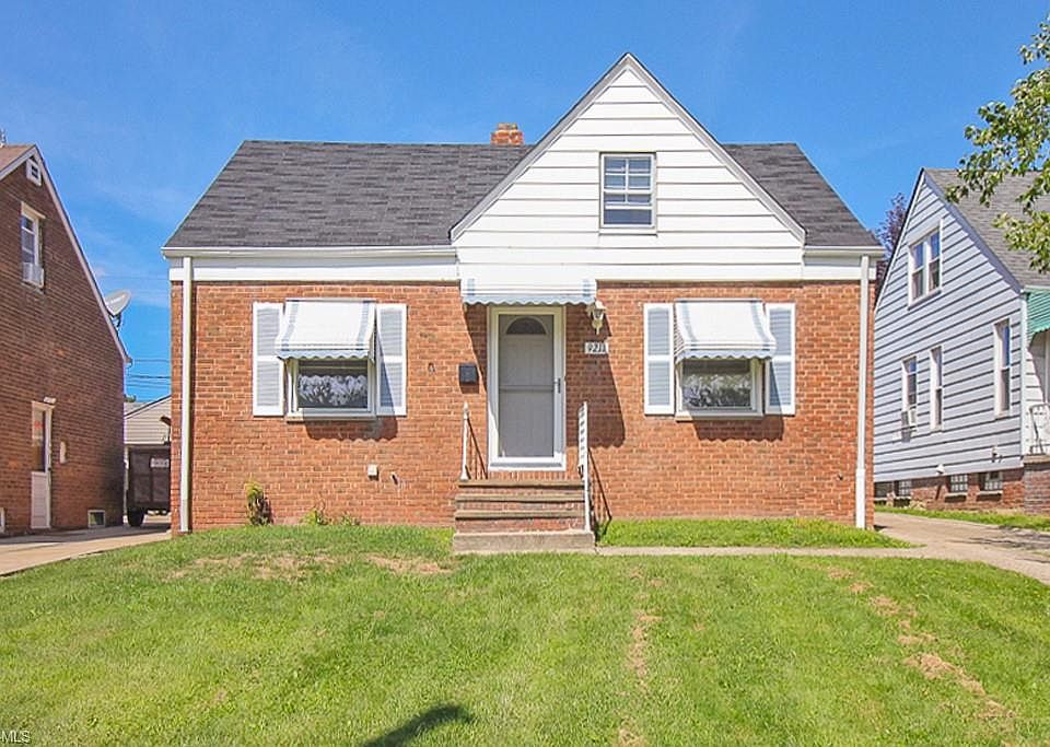 1st image of 9211 S Highland Ave