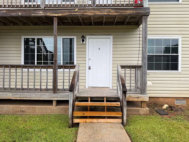 205 Glenwood Ln #1 — Photo 18