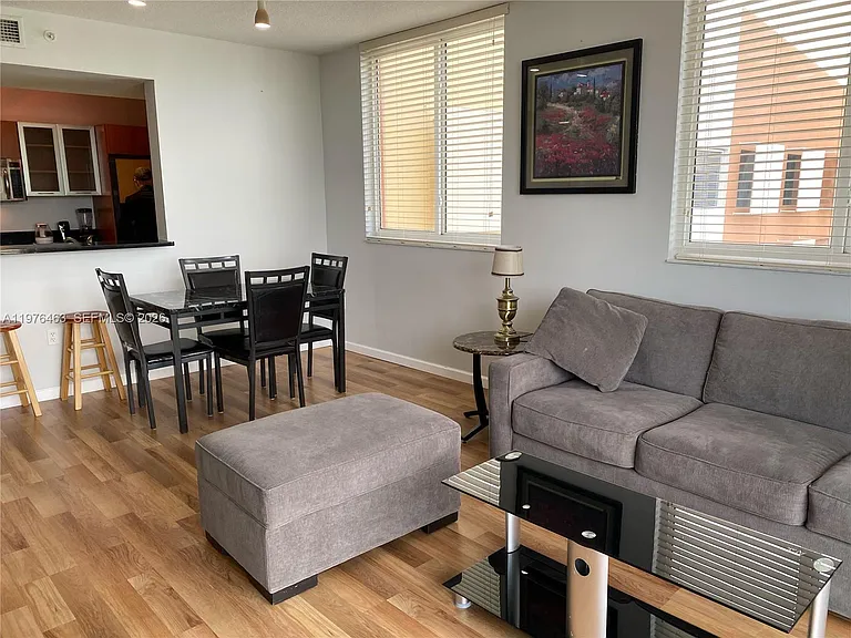 18800 NE 29th Ave #401 — Photo 4