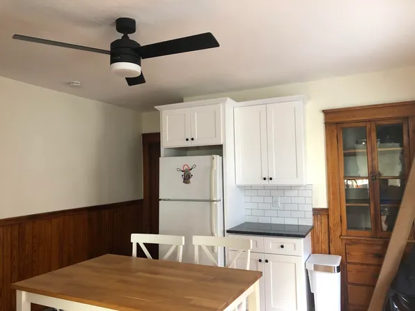 26 Dustin St #1, Worcester, MA 01604
