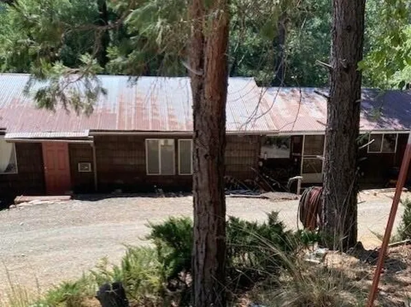 2231 Mad River Rd, Mad River, CA 95526